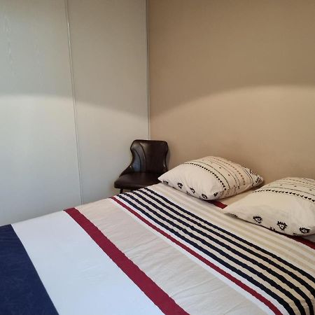 Appartement 1 Chambre Avec Piscine Uzès Kültér fotó