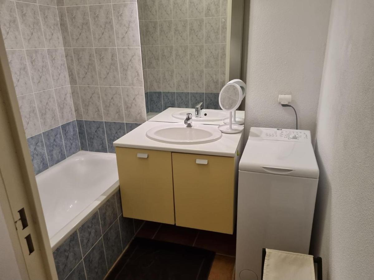 Appartement 1 Chambre Avec Piscine Uzès Kültér fotó