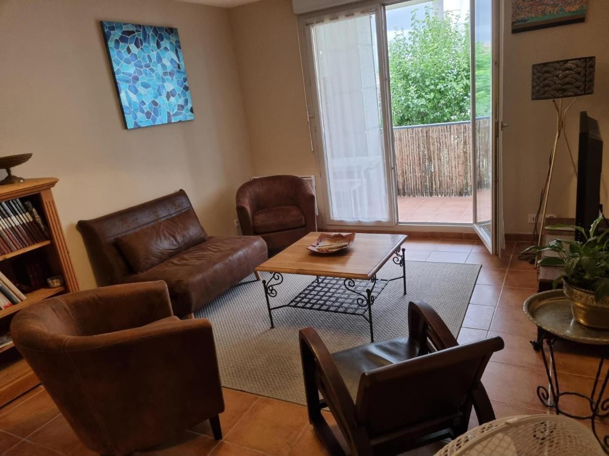 Appartement 1 Chambre Avec Piscine Uzès Kültér fotó